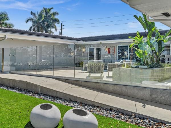 Hollywood Lakes, 840 S Southlake Dr, Hollywood, Florida 33019, image 3