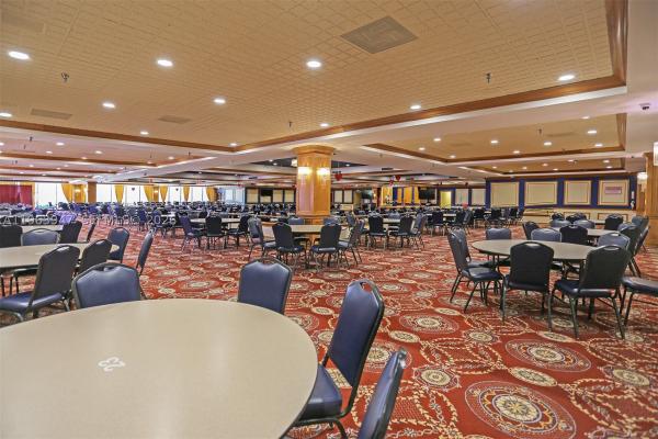 Ivanhoe At Century Village, 1301 SW 135th Ter #413J, Pembroke Pines, Florida 33027, image 2