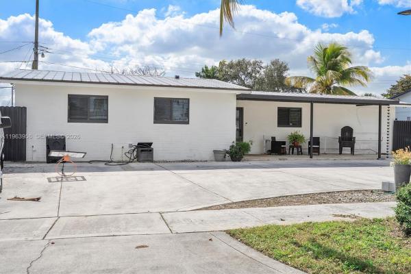 Palm Springs North Residential, 7810 NW 174th Ter, Palm Springs North, Florida 33015, image 2