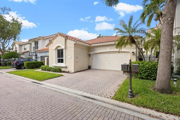 Edgewater, 1408 Mariner Way, Hollywood, Florida 33019, image 3