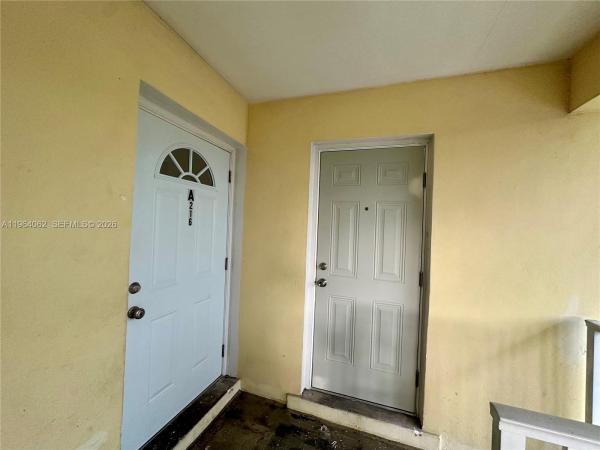 7308 SW 82nd St #A216, Unincorporated Dade County, Florida 33143, image 1