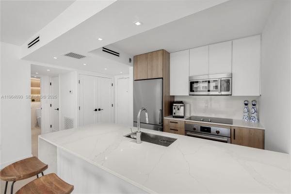 Ocean Point, 345 Ocean Dr #321, Miami Beach, Florida 33139, image 1