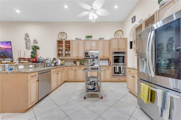 Tivoli Reserve, 7651 Via Grande, Boynton Beach, Florida 33437, image 3