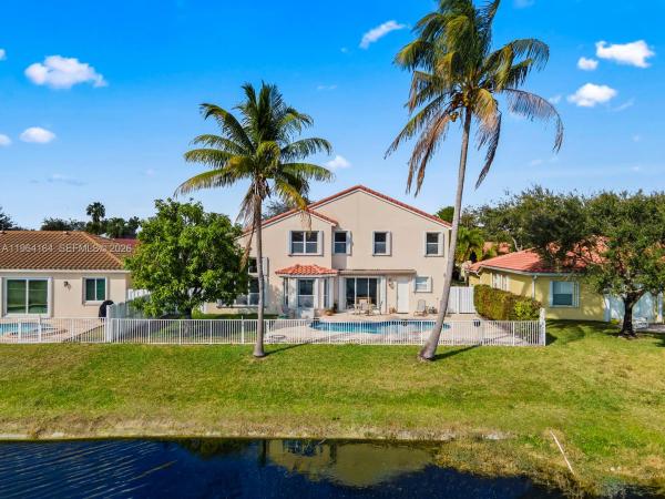 Banyan Oakridge, 3322 SW 51st St, Hollywood, Florida 33312, image 1