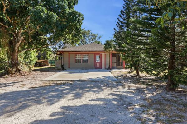 The Acreage, 16244 E Grand National Dr, Loxahatchee, Florida 33470, image 1