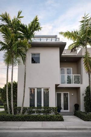 Landmark At Doral, 10464 NW 66th St, Doral, Florida 33178, image 1