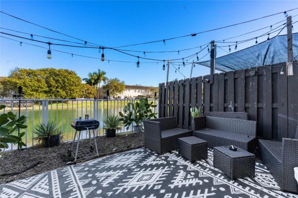 The Shores At Isles Of Bayshore, 9011 SW 227th St #7, Cutler Bay, Florida 33190, image 1