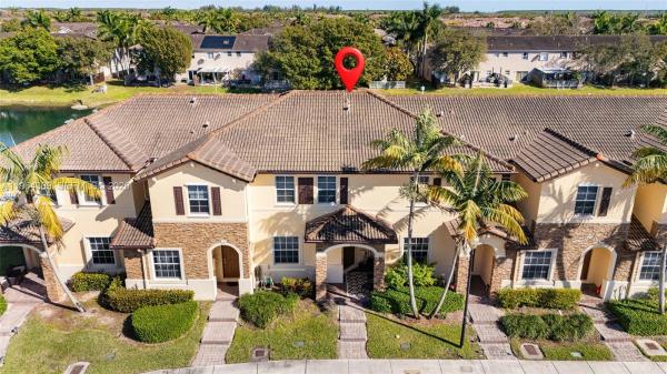The Shores At Isles Of Bayshore, 9011 SW 227th St #7, Cutler Bay, Florida 33190, image 2