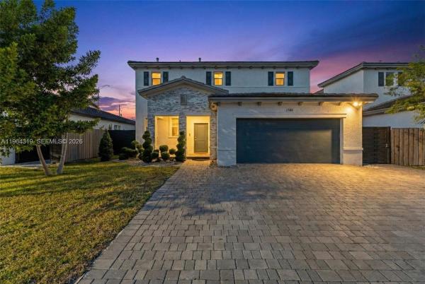 13611 SW 184th Ter, Unincorporated Dade County, Florida 33177, image 1