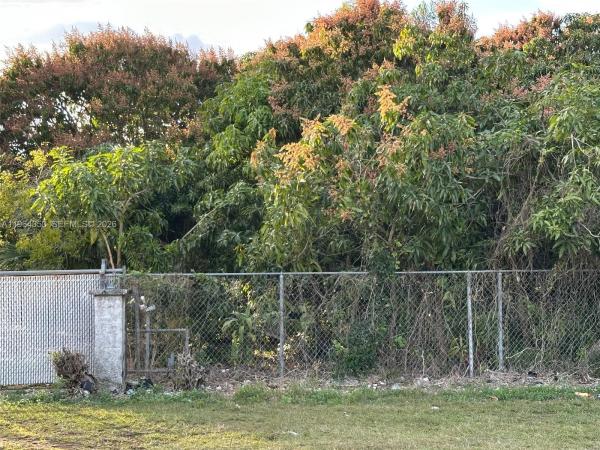 Redland No HOA, 26840 SW 167th Ave, Redland, Florida 33031, image 2