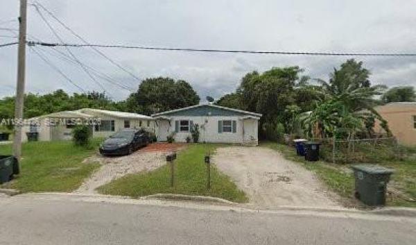 Prosperity Park, 1219 Avenue M, Fort Pierce, Florida 34950, image 1