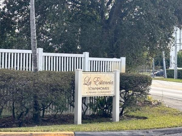 La Estancia Townhomes, 5457 SW 41st St, Pembroke Park, Florida 33023, image 1