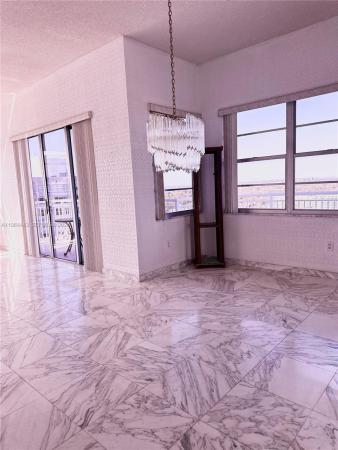 Del Prado, 18051 Biscayne Blvd #PH-05-1, Aventura, Florida 33160, image 1