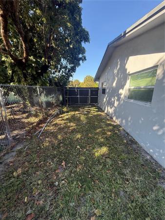 Tallman Pines, 310 NE 38th St, Deerfield Beach, Florida 33064, image 3