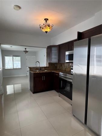 Central Manor, 6823 SW 25th St, Coral Terrace, Florida 33155, image 2