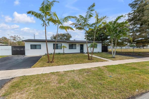 Palm Springs North Residential, 17887 NW 78th Pl, Palm Springs North, Florida 33015, image 2
