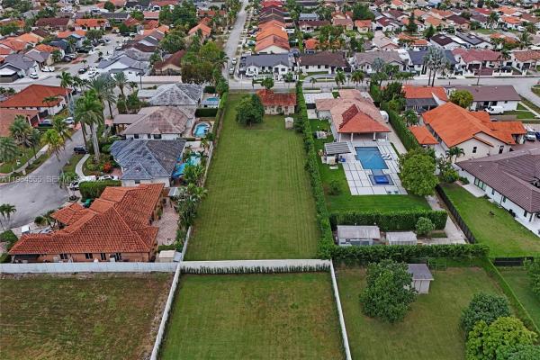 13401 SW 38th St, Unincorporated Dade County, Florida 33175, image 1