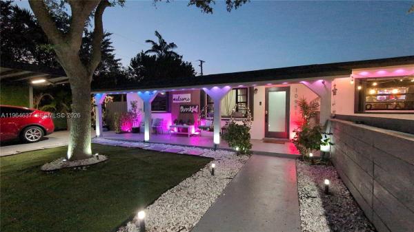 10951 SW 65th St, Unincorporated Dade County, Florida 33173, image 1