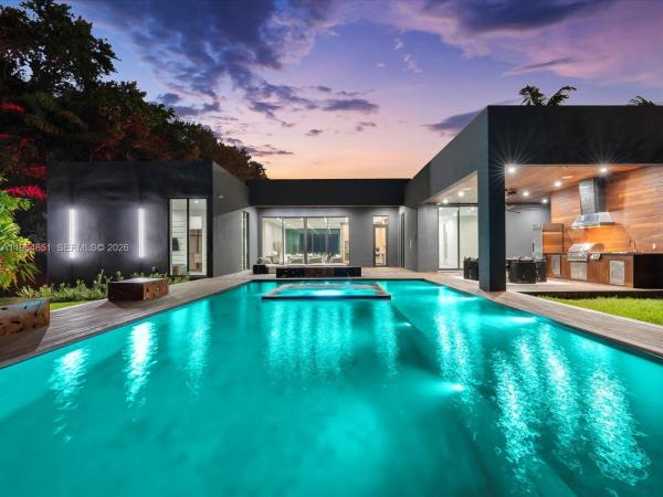 Biscayne Heights, 871 NE 83rd St, Miami, Florida 33138, image 1