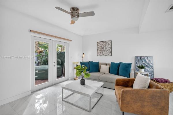 Edgewater Townhomes, 1953 NE 15th Ave, Fort Lauderdale, Florida 33305, image 1