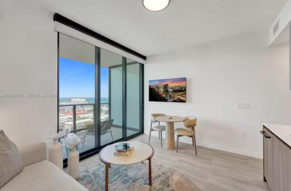 72 Park, 580 72 #1713, Miami Beach, Florida 33141, image 2