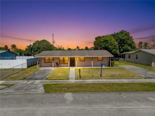 Richmond Heights Estates, 10721 SW 149th Ter, Richmond Heights, Florida 33176, image 2