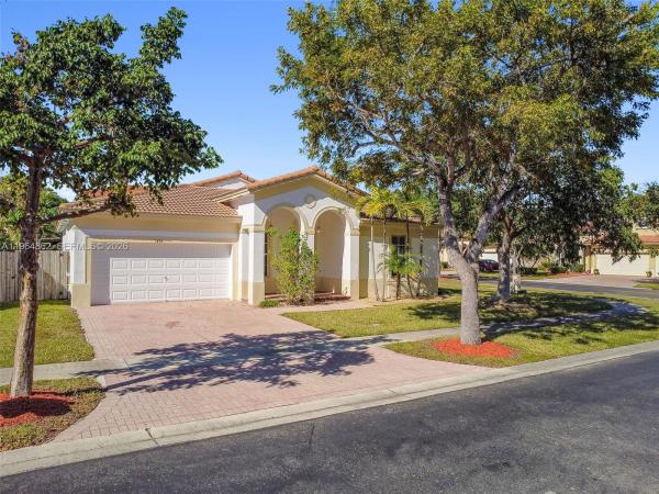 Floridian Bay Estates South, 1492 NE 40th Ave, Homestead, Florida 33033, image 2