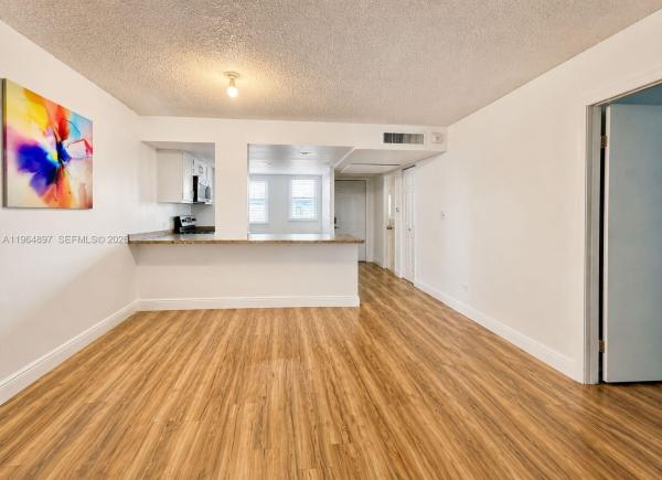 445 NE 195th St #429, Unincorporated Dade County, Florida 33179, image 1