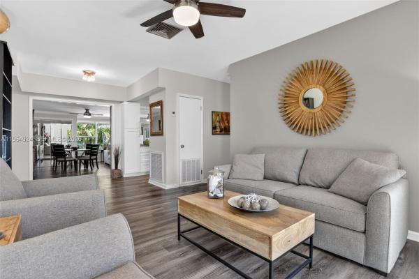 Wilton Estates, 409 NW 28th Ct, Wilton Manors, Florida 33311, image 3