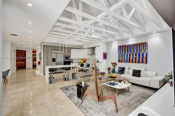 1662 Diplomat Dr, Unincorporated Dade County, Florida 33179, image 1