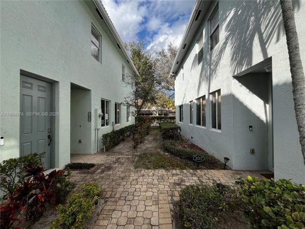 Thousand Oaks, 3021 Laurel Ridge Cir, Riviera Beach, Florida 33404, image 3