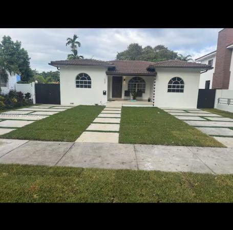 Country Club Estates, 508 De Leon Dr, Miami Springs, Florida 33166, image 2