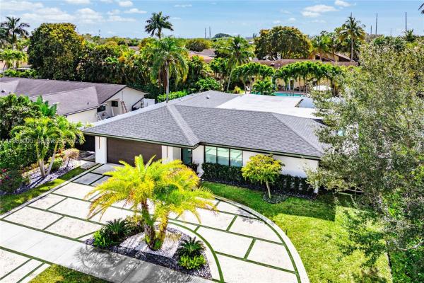 Pheasant Walk, 4892 Willow Dr, Boca Raton, Florida 33487, image 2