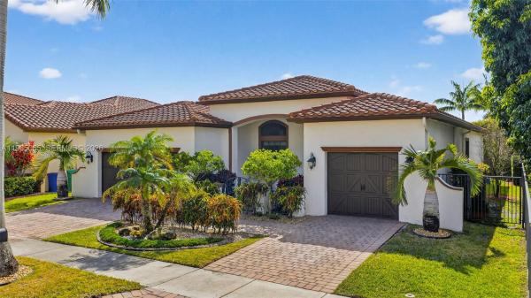 Estada, 8782 NW 41st St, Cooper City, Florida 33024, image 1