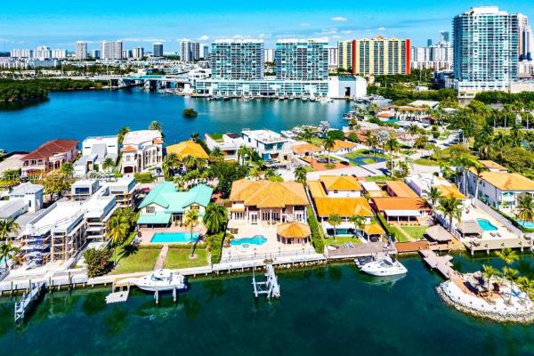Atlantic Isle, 306 Atlantic Ave, Sunny Isles Beach, Florida 33160, image 3