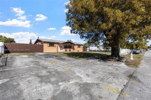 South Miami Heights Residential, 11845 SW 203rd Ter, South Miami Heights, Florida 33177, image 2