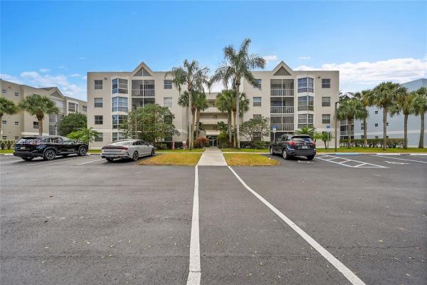 Ruby At Delray, 5936 Morningstar Cir #104, Delray Beach, Florida 33484, image 1