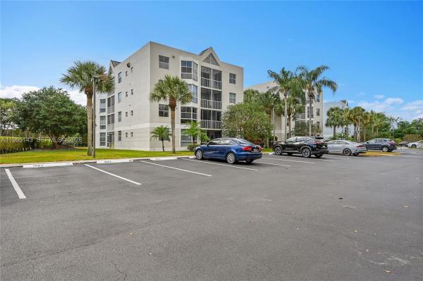 Ruby At Delray, 5936 Morningstar Cir #104, Delray Beach, Florida 33484, image 3