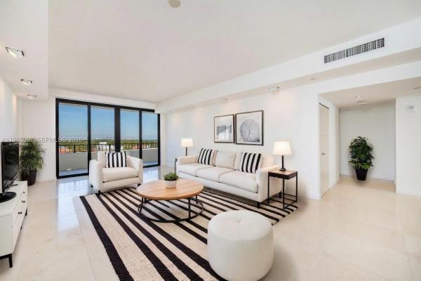 The EmeraldBay At Key Colony, 151 Crandon Blvd #928, Key Biscayne, Florida 33149, image 1