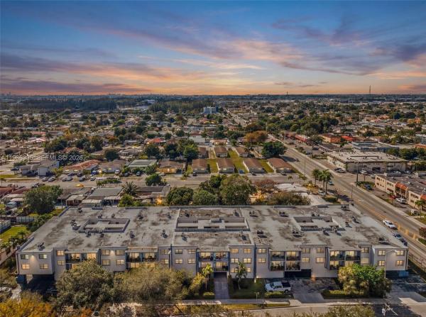 El Jardin De Hialeah, 30 E 39th St #214, Hialeah, Florida 33013, image 1