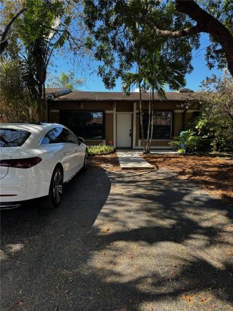 13640 SW 102nd Ln, Unincorporated Dade County, Florida 33186, image 1