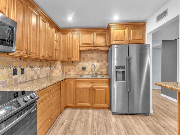 The Falls Of Inverrary, 6201 N Falls Circle Dr #210, Lauderhill, Florida 33319, image 2