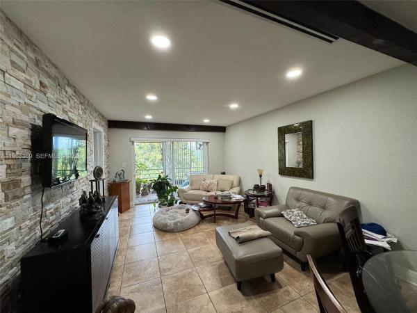 5500 SW 77th Ct #305, Unincorporated Dade County, Florida 33155, image 1