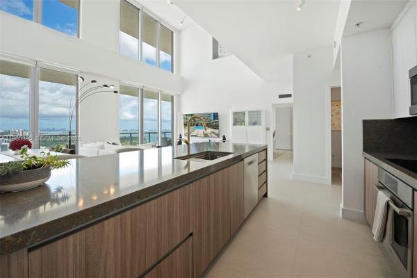 Two Midtown Miami, 3470 E Coast Ave #PH-102, Miami, Florida 33137, image 2