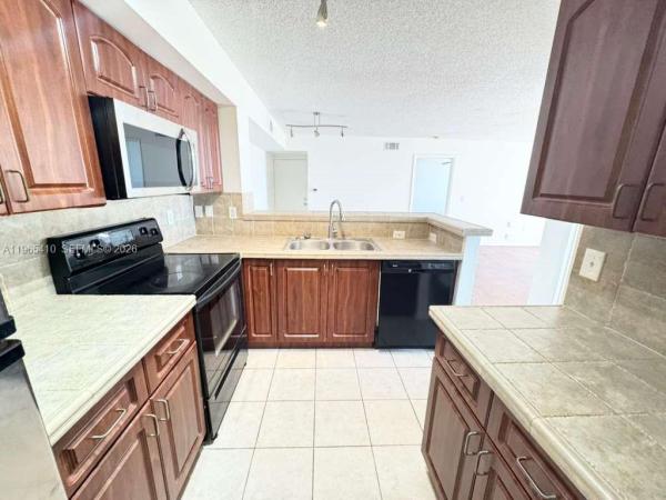 Milano, 1715 Village Blvd #102, West Palm Beach, Florida 33409, image 1
