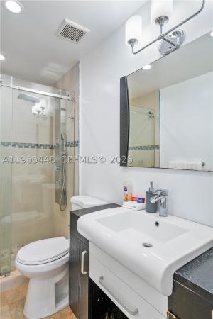 The Pavilion, 5601 Collins Ave #423, Miami Beach, Florida 33140, image 1