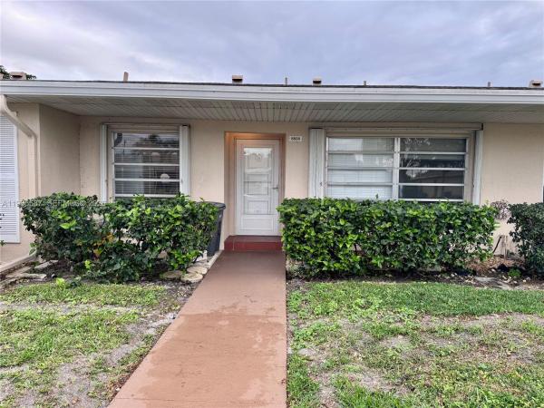 Boca Lakes, 8838 Bella Vista Dr, Boca Raton, Florida 33433, image 1