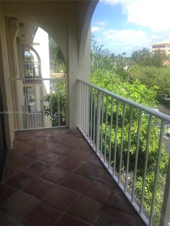 Wisperwood Village, 9301 SW 92nd Ave #B407, Kendall, Florida 33176, image 2