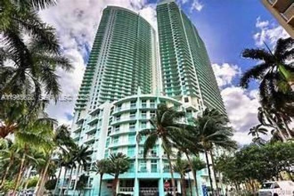 Quantum On The Bay, 1900 N Bayshore Dr #508, Miami, Florida 33132, image 1