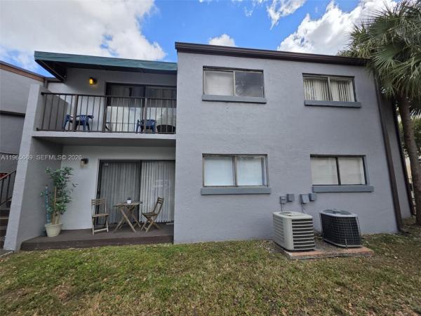 7421 SW 152nd Ave #9-101, Unincorporated Dade County, Florida 33193, image 1